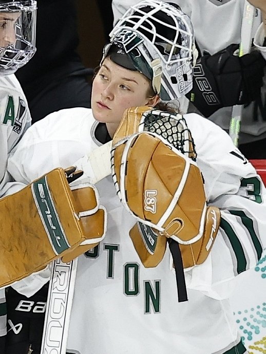 Aerin Frankel goaltender 2026 US Olympic womens hockey team