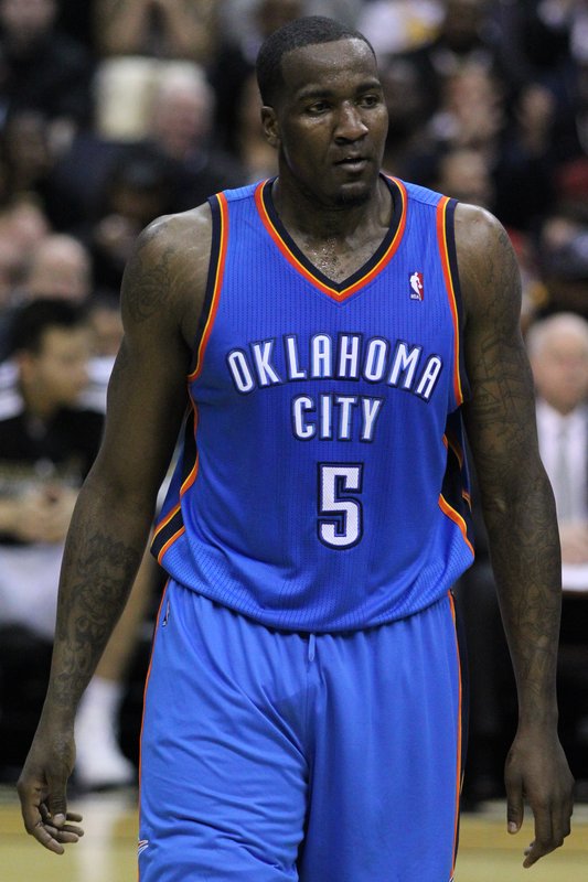 Kendrick Perkins playing for the Oklahoma City Thunder