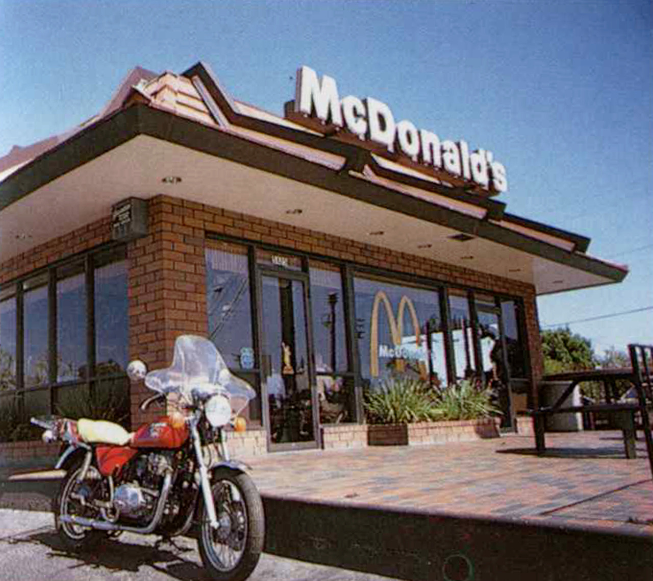 mcdonald's before ray kroc: McDonald’s – Sacramento, California (5425 Fruitridge Road)