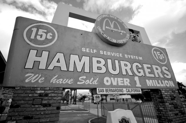 mcdonald's before ray kroc: McDonald’s – San Bernardino, California (1398 N. E Street)