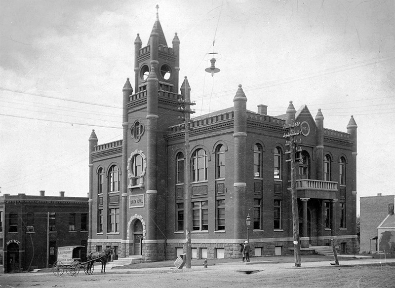 Oklahoma - the last U.S. state capital move, accomplished with a stolen seal in a laundry bundle