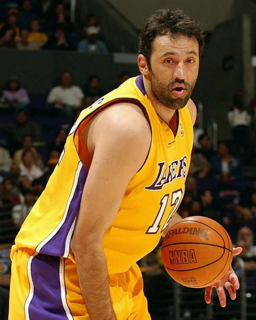 Vlade Divac
