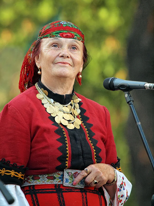 Bulgaria, Izlel je Delyo Hagdutin