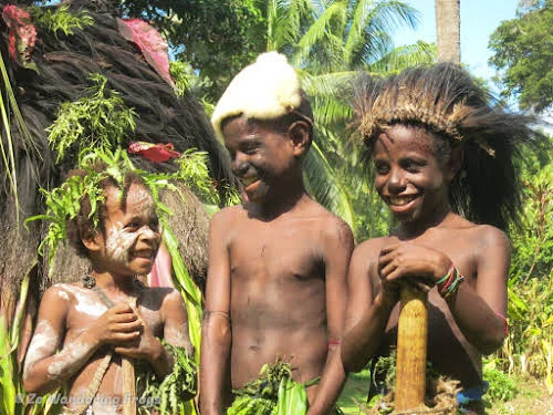 New Guinea Men's House Song