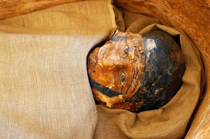 Sneferu, pharaohs found in pyramids